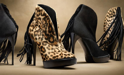 Burberry bota cortas flecos